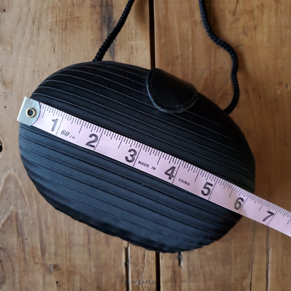Delill Creation VINTAGE Black Pleated Satin Evening Bag - Picture 13 of 16